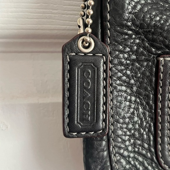 Handbag - Picture 7 of 8